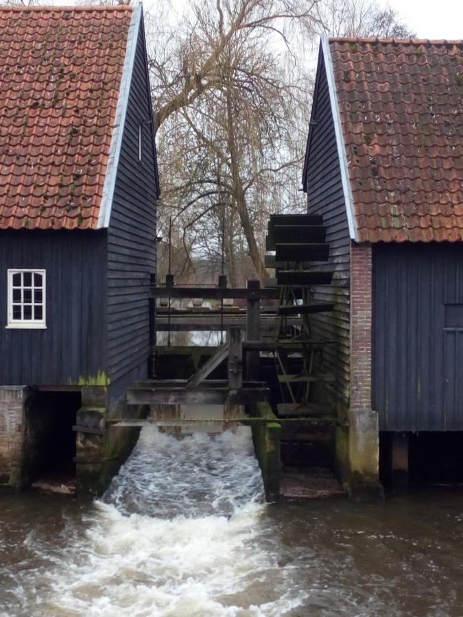 Vakantiehuis In Het Voorhuis Dommelen Exterior photo